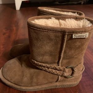 Bearpaw Youth Size 2